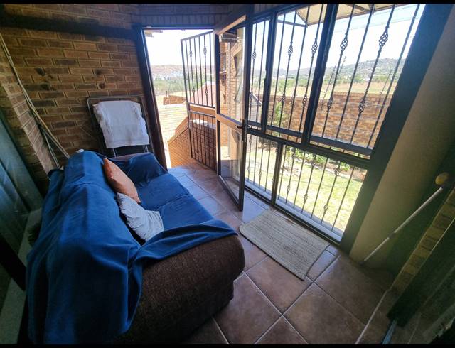 2 BEDROOM TOWNHOUSE FOR SALE IN LIEFDE EN VREDE
